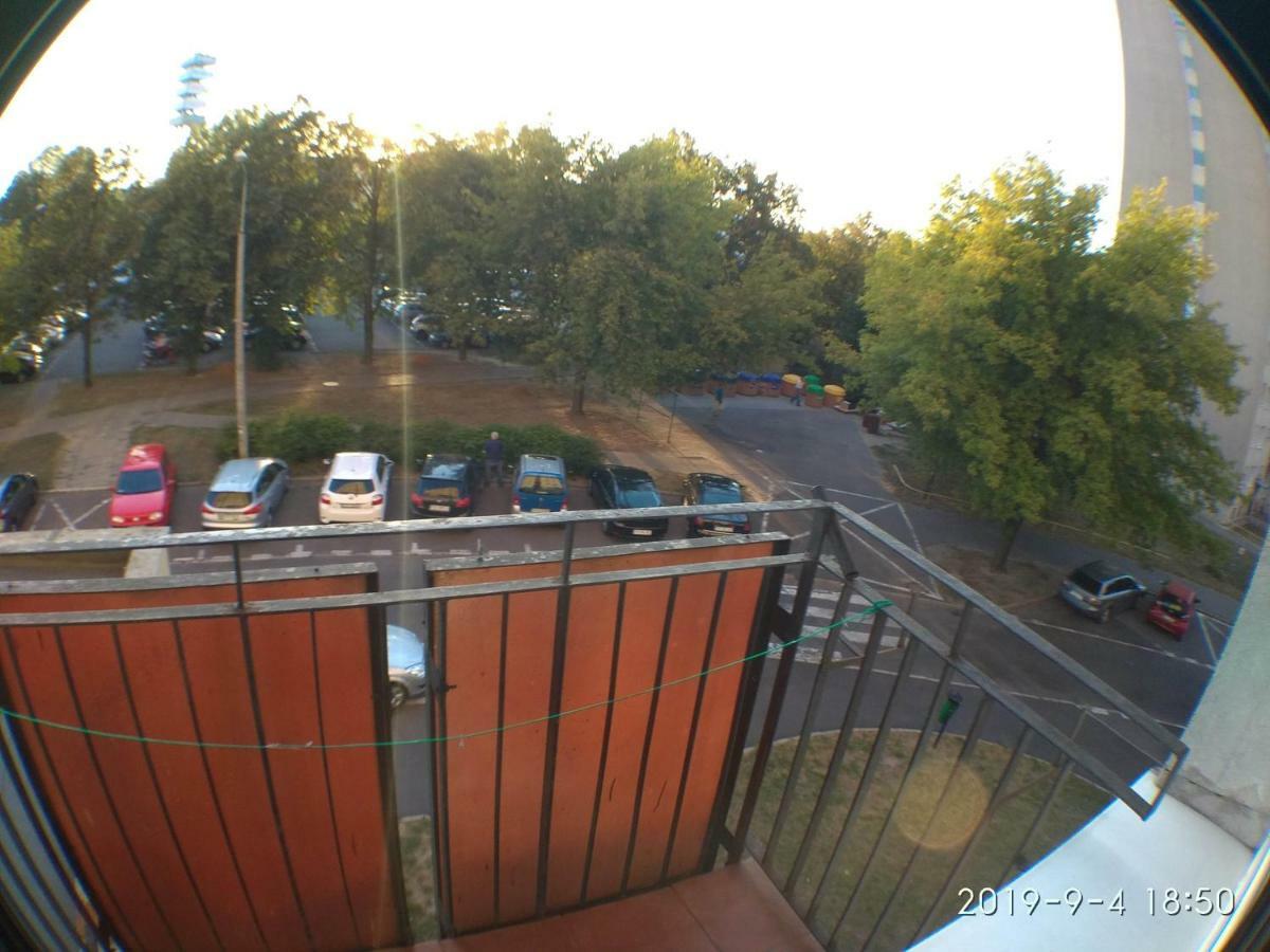 2020 Zwyciestwa 18 - Mieszkanie / Kawalerka / Studio Poznan Exterior foto